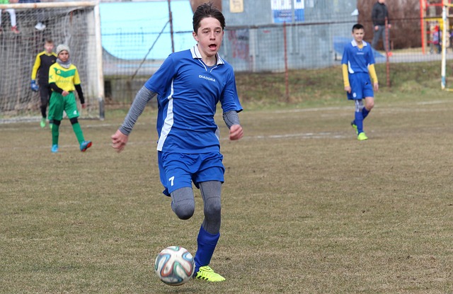 记者：辽宁铁人与俄超马哈奇卡拉有意签下哥伦比亚中场萨缅托