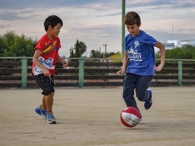 卡洛斯谈世界杯：其他队都想赢阿根廷，巴西进决赛得看内马尔