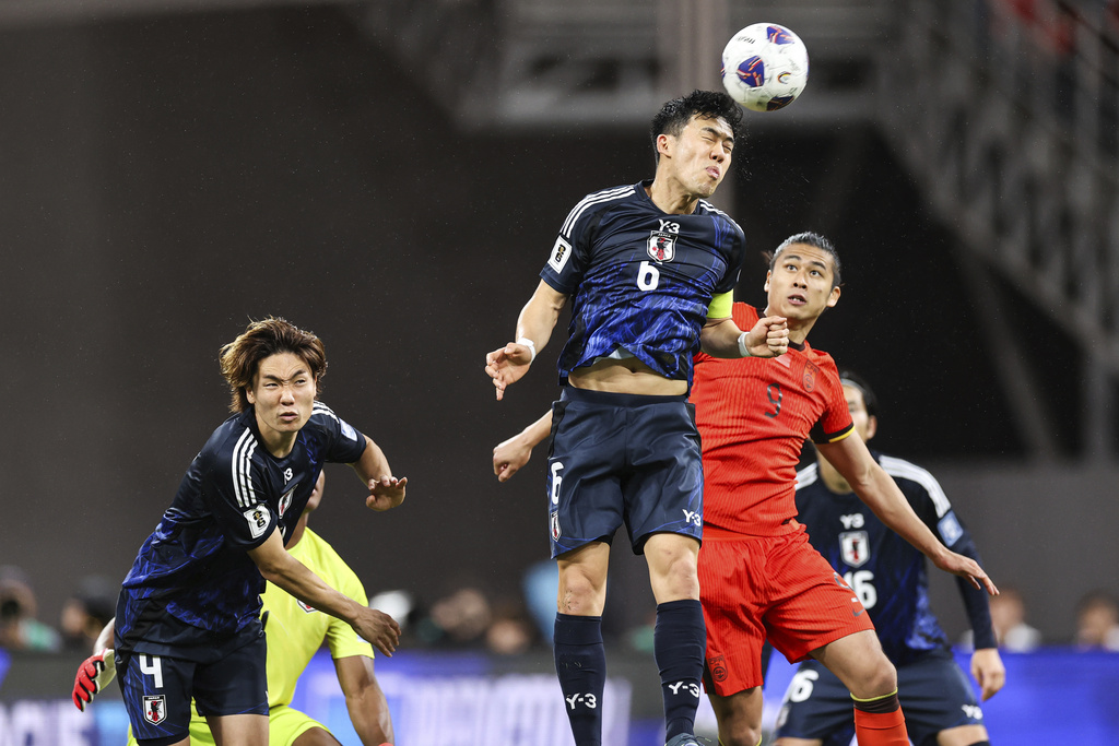 索内斯：萨拉赫不配进首发，他认为不必努力去争夺一席之地